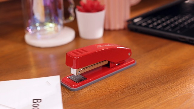 その他 Supreme@/Swingline@ Stapler Red Swingline Stapler, 747, Business, Manual, Desktop, 20 Sheet